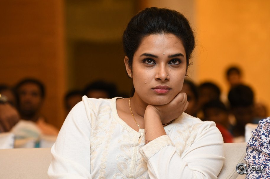 Hari-Teja-at-A-Aa-Movie-Success-Meet